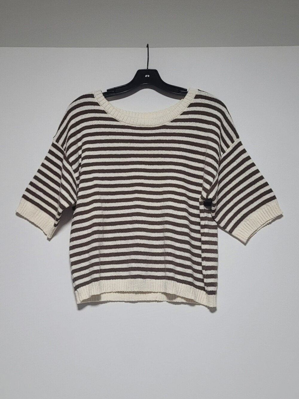 Blu Pepper Classic Brown & Ivory Striped Short-Sleeve Knit Sweater